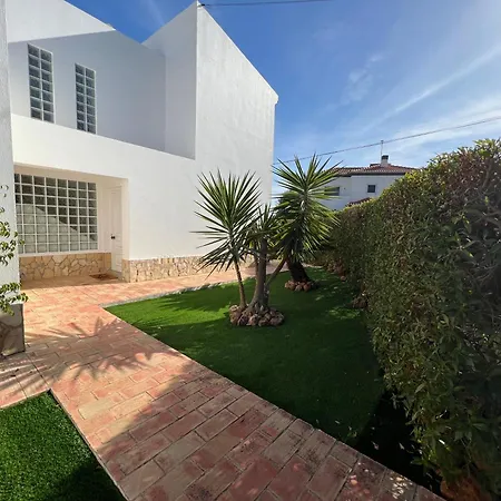 Balsa Villa *